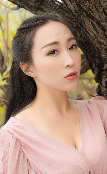 美丽小蜜桃